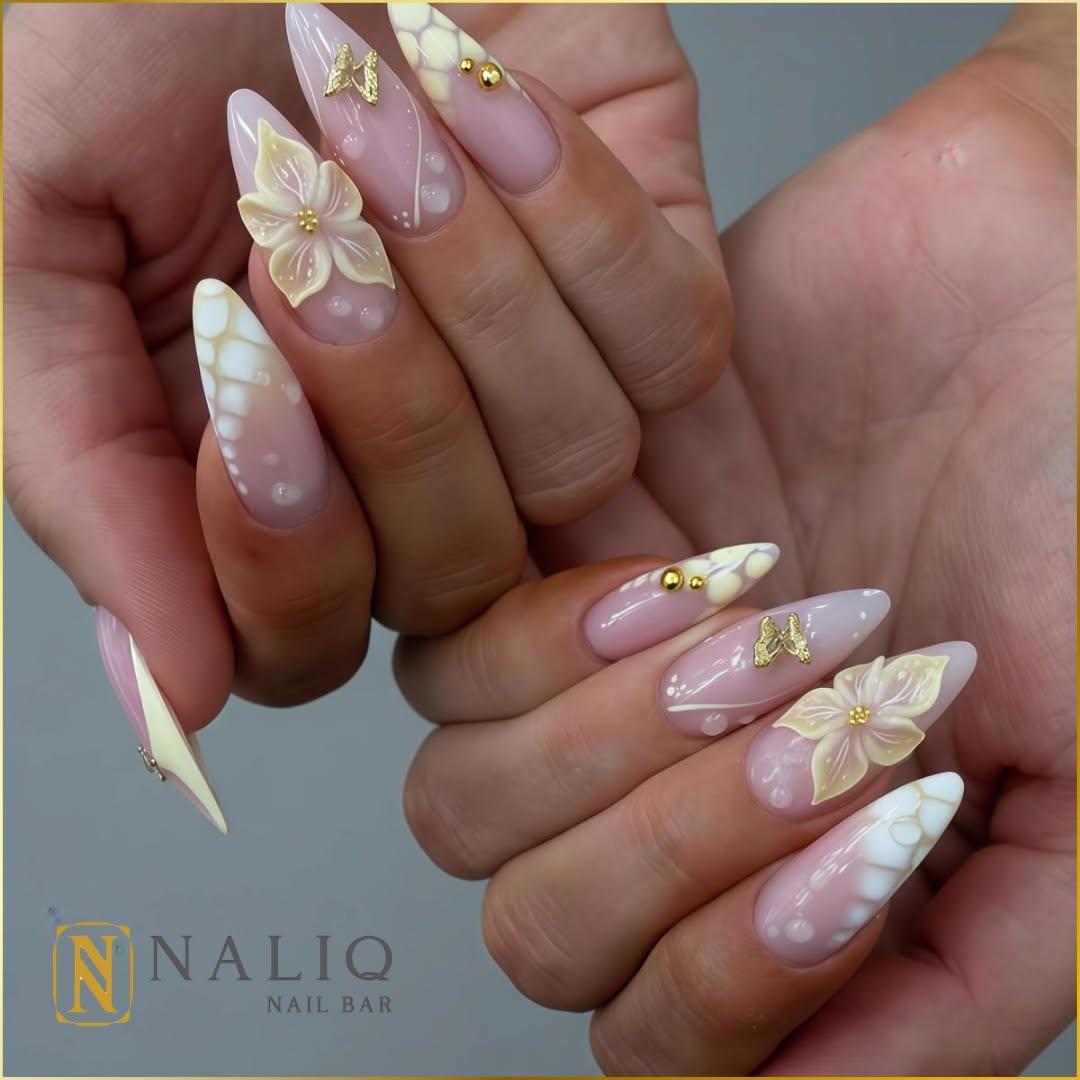 Naliq Nail Bar nail work in Houston, Texas